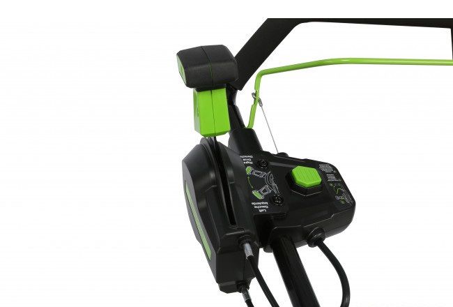 Снегоуборщик GREENWORKS GD82 82V бесщёточный аккумуляторный С 5 А/Ч АКБ И ЗУ Снегоуборщик GREENWORKS GD82 82V бесщёточный аккумуляторный С 5 А/Ч АКБ И ЗУ